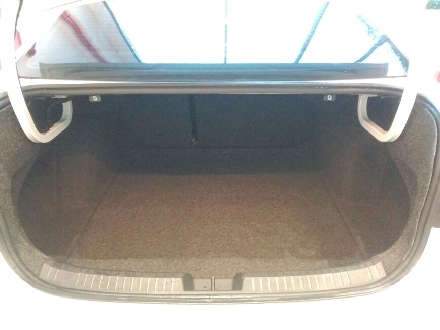 JETTA 1.4 250 TSI TOTAL FLEX COMFORTLINE TIPTRONIC