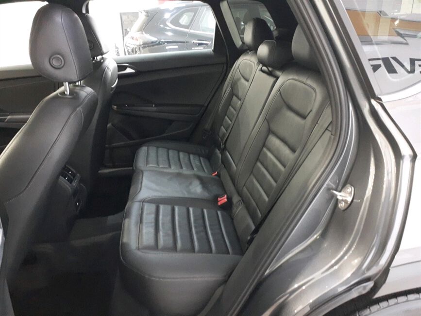 TAOS 1.4 250 TSI TOTAL FLEX HIGHLINE AUTOMÁTICO