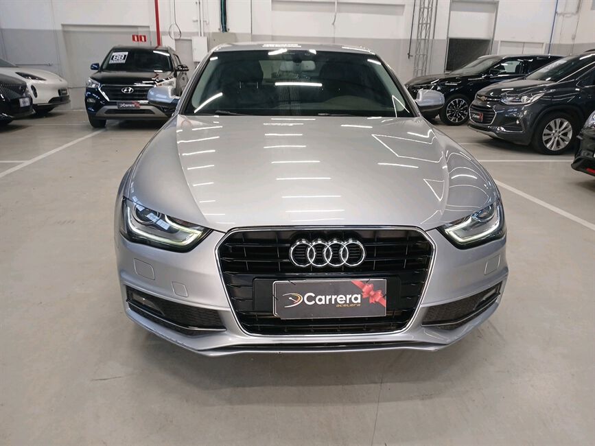 A4 1.8 TFSI ATTRACTION GASOLINA 4P MULTITRONIC