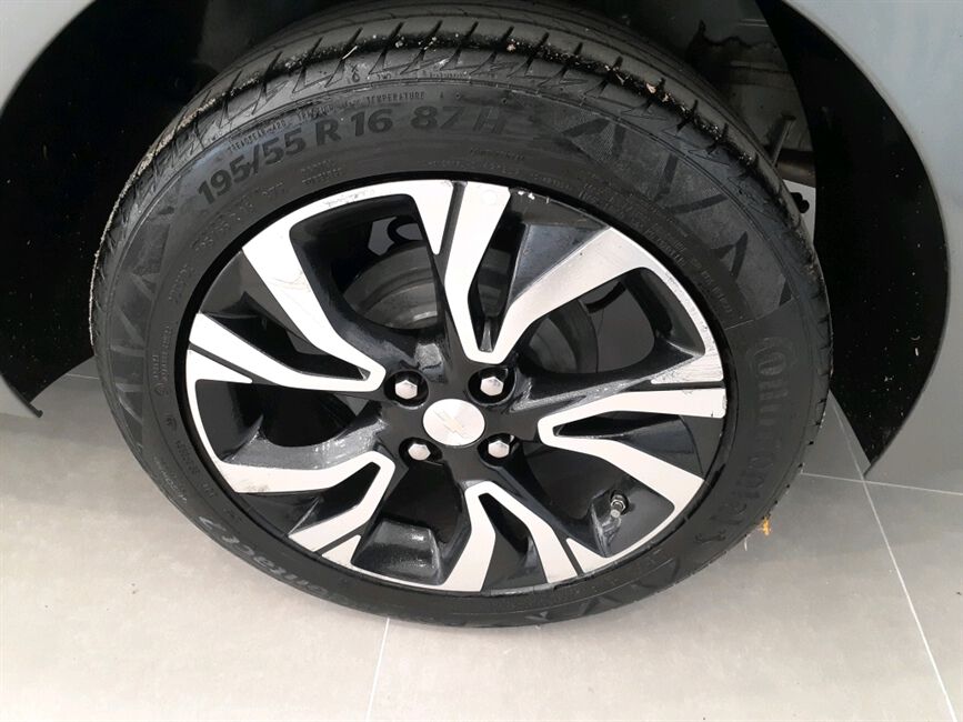 ONIX 1.0 TURBO FLEX PLUS PREMIER AUTOMÁTICO