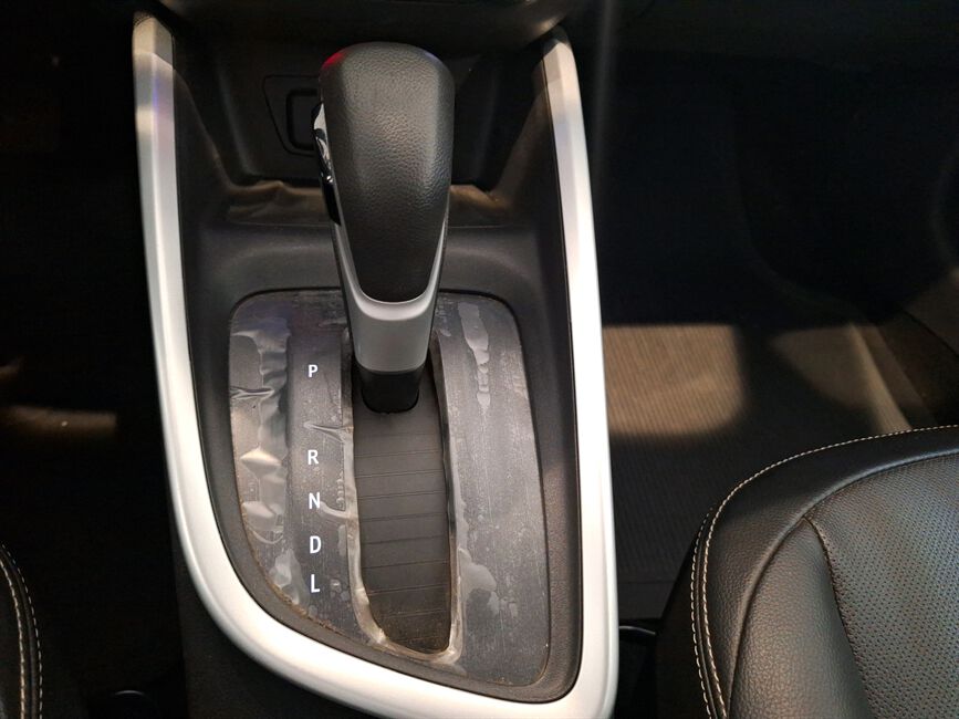 ONIX 1.0 TURBO FLEX PLUS PREMIER AUTOMÁTICO