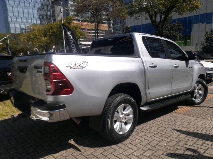 HILUX 2.8 SRV 4X4 CD 16V DIESEL 4P AUTOMATICO
