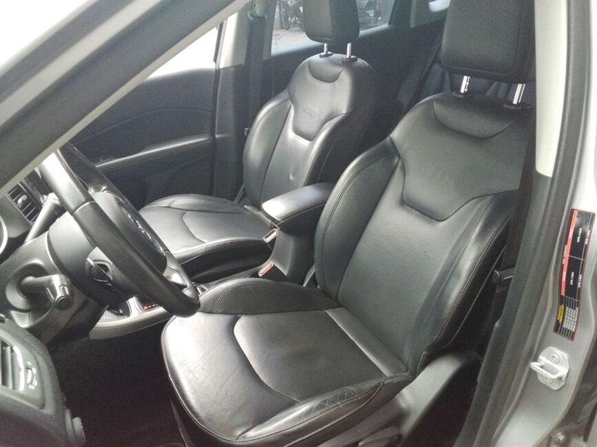 COMPASS 2.0 16V DIESEL LONGITUDE 4X4 AUTOMATICO