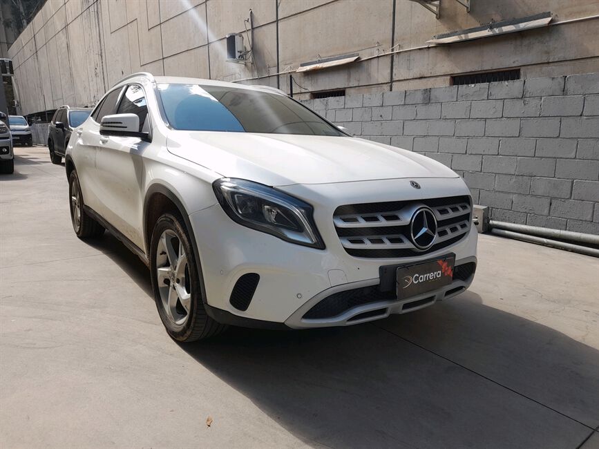 GLA 200 1.6 CGI FLEX ADVANCE 7G-DCT