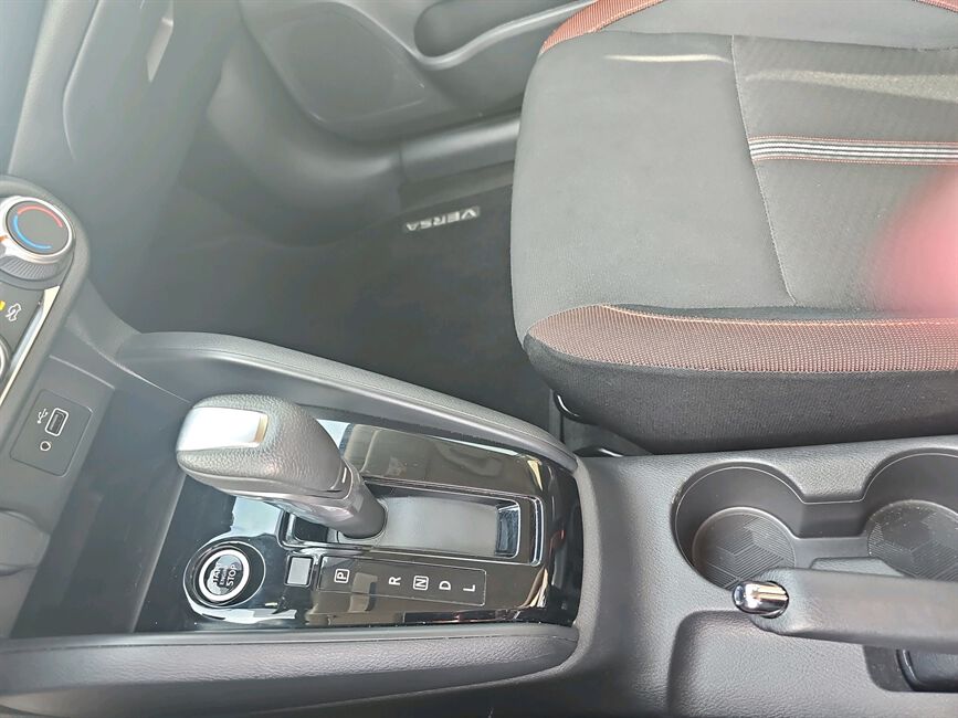 VERSA 1.6 16V FLEX SR XTRONIC