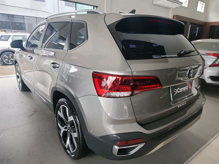 TAOS 1.4 250 TSI TOTAL FLEX HIGHLINE AUTOMÁTICO