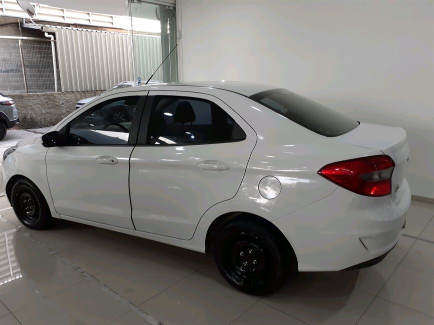 KA 1.5 TI-VCT FLEX SE SEDAN MANUAL