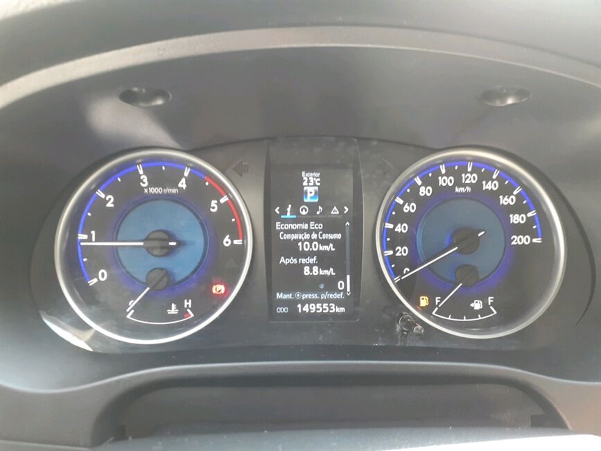 HILUX 2.8 SRV 4X4 CD 16V DIESEL 4P AUTOMATICO