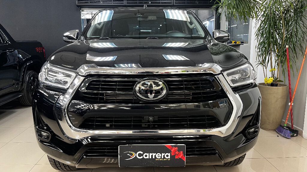 HILUX 2.8 D-4D TURBO DIESEL CD SRX 4X4 AUTOMÁTICO