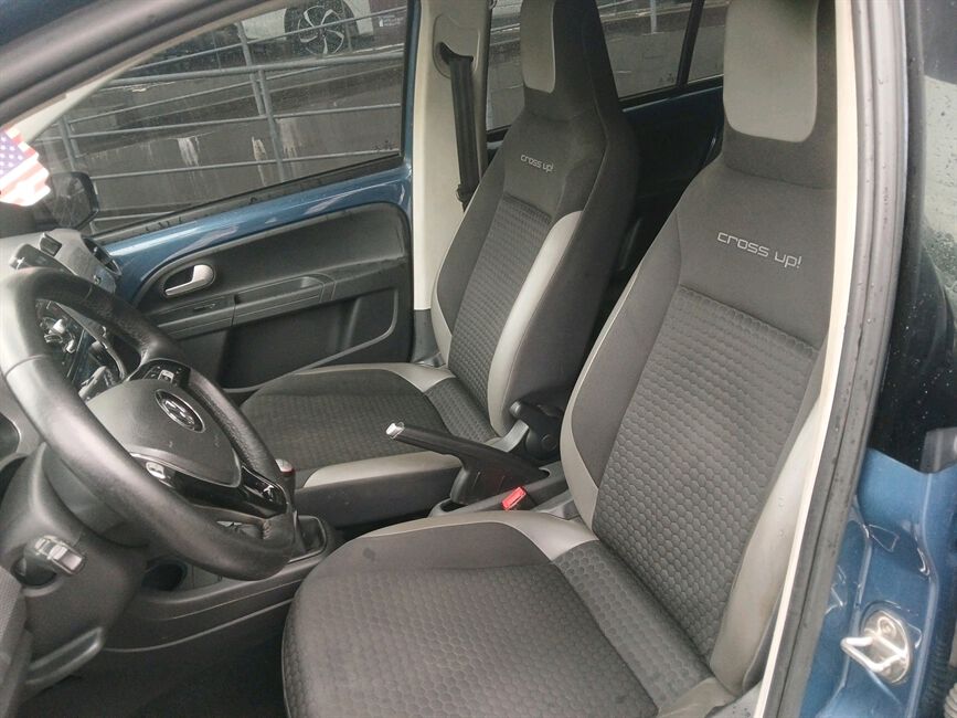 CROSS UP 1.0 TSI 12V FLEX 4P MANUAL