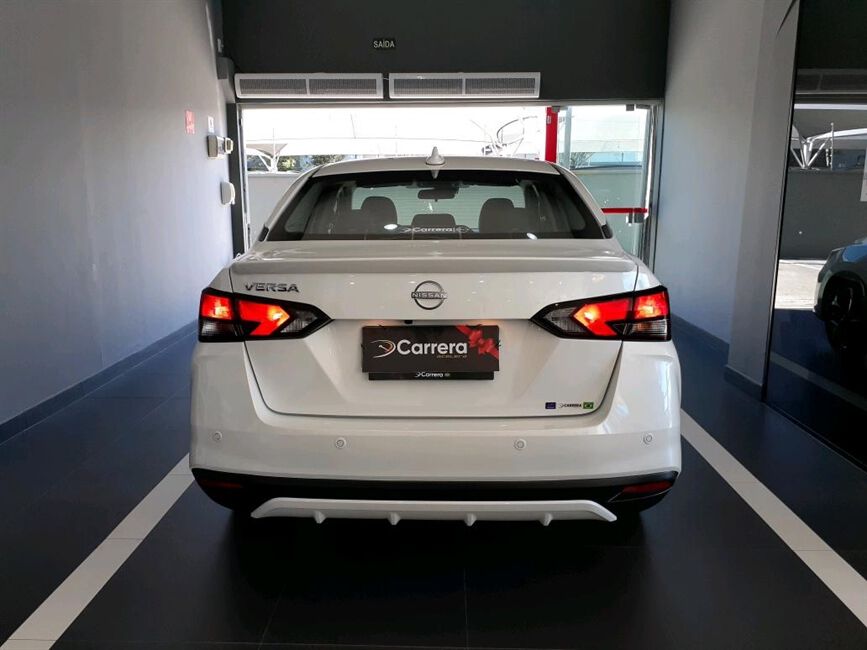 NOVO VERSA 1.6 EXCLUSIVE CVT
