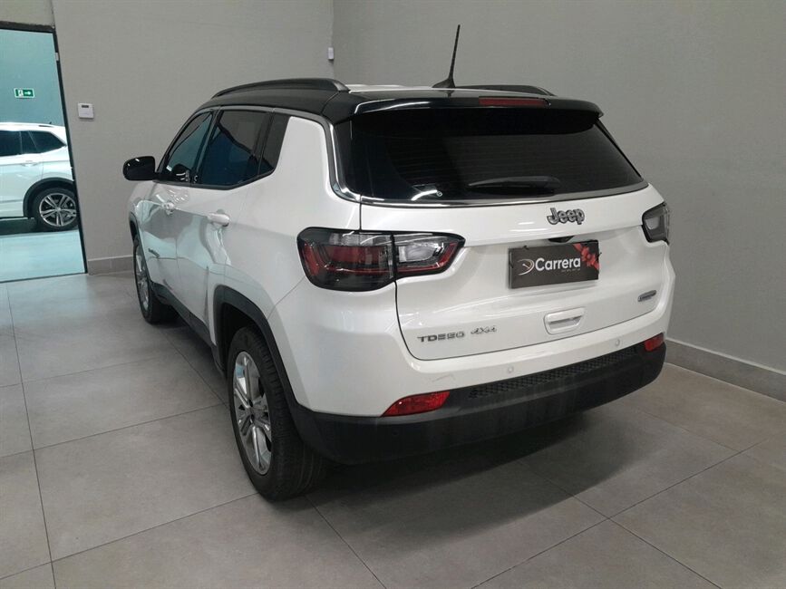 COMPASS 2.0 TD350 TURBO DIESEL LONGITUDE AT9