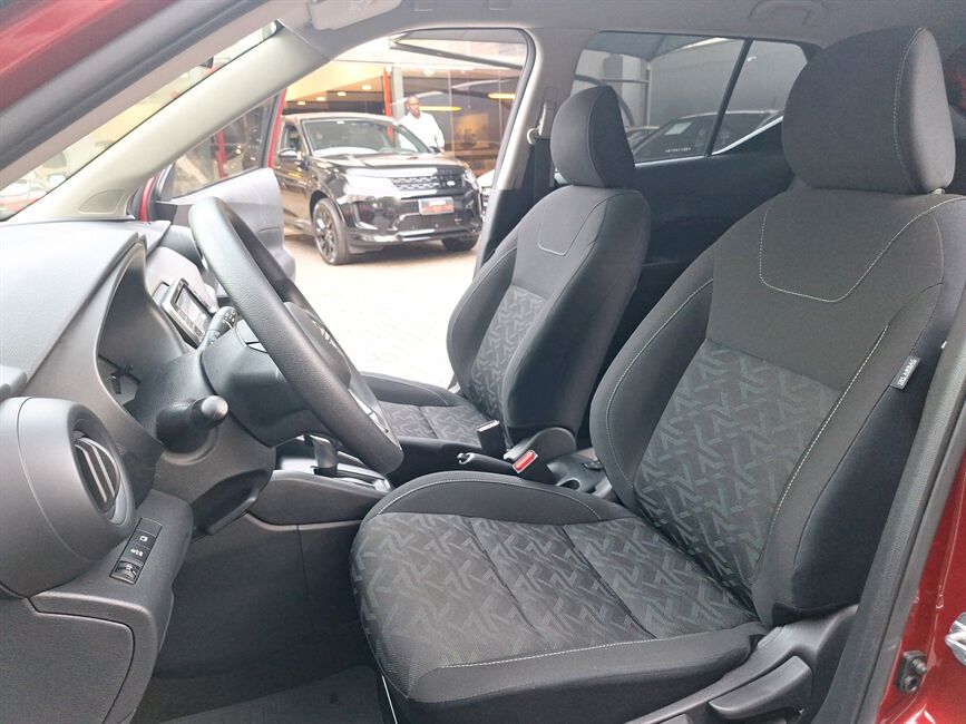 KICKS PLAY 1.6 16V FLEXSTART SENSE XTRONIC