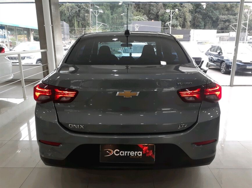 ONIX 1.0 TURBO FLEX PLUS LTZ AUTOMATICO
