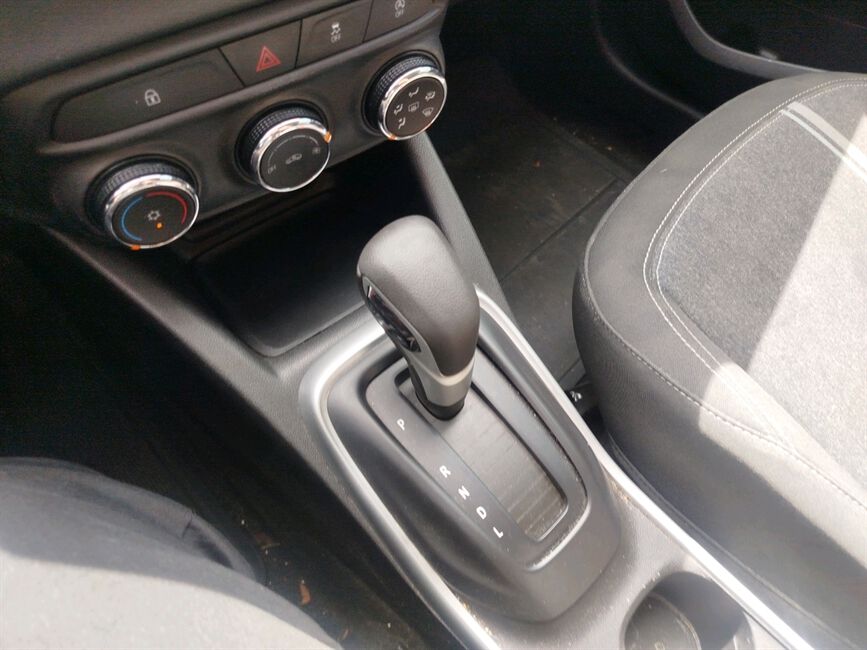 TRACKER 1.0 TURBO FLEX LT AUTOMATICO