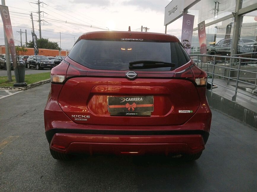 KICKS PLAY 1.6 16V FLEXSTART SENSE XTRONIC