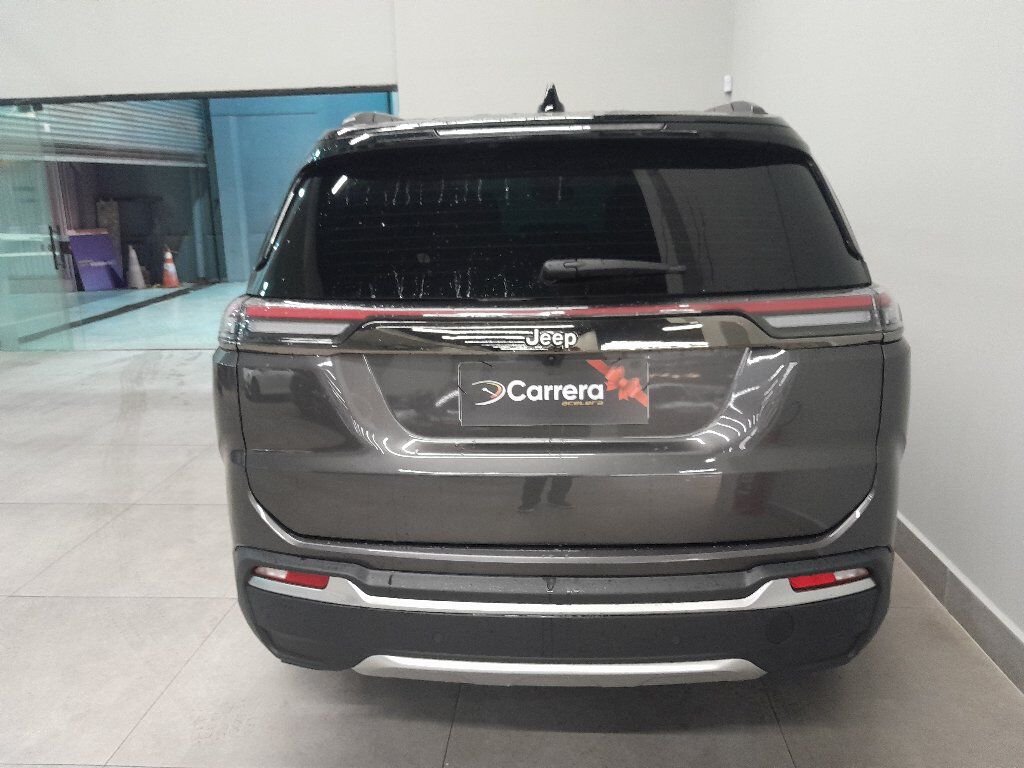 COMMANDER 1.3 T270 TURBO FLEX LONGITUDE AT6