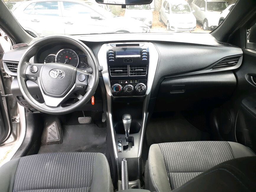 YARIS 1.3 16V FLEX XL MULTIDRIVE