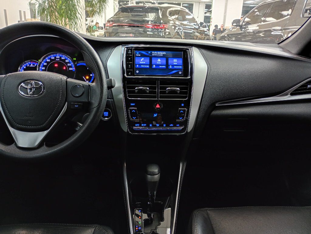 YARIS 1.3 16V FLEX XL PLUS TECH MULTIDRIVE