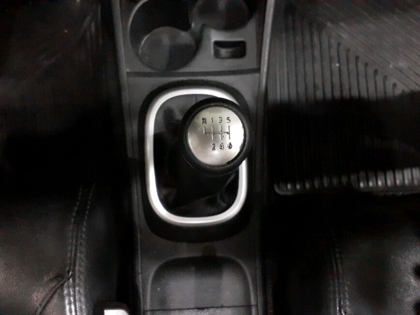 TIIDA 1.8 S 16V FLEX 4P MANUAL