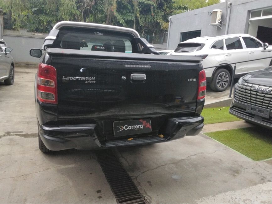 L200