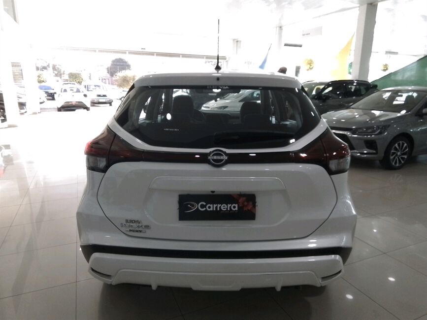 KICKS PLAY 1.6 16V FLEXSTART ACTIVE PLUS XTRONIC