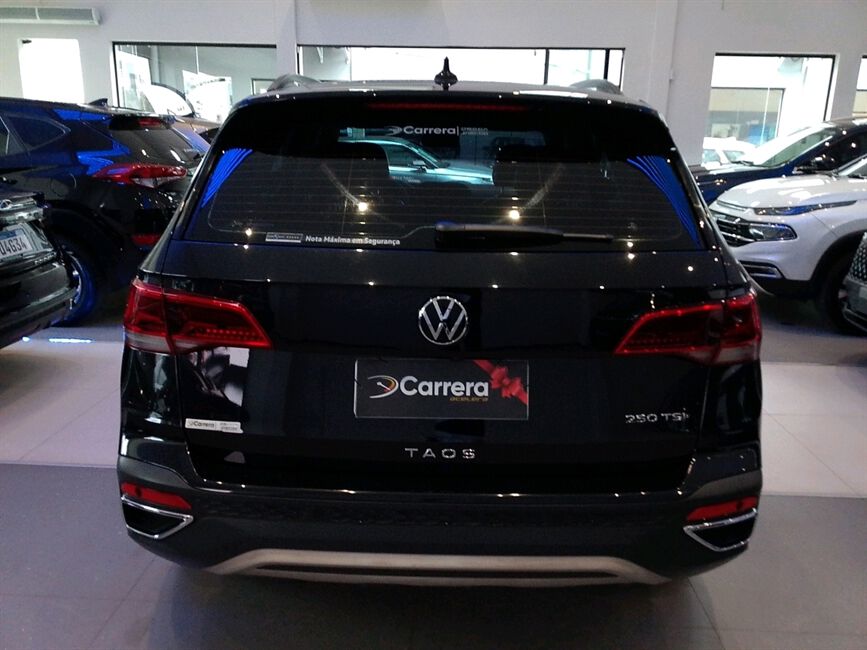 TAOS 1.4 250 TSI TOTAL FLEX COMFORTLINE AUTOMÁTICO