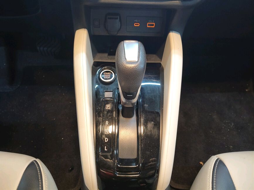NOVO VERSA 1.6 EXCLUSIVE CVT