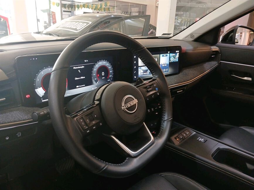 KICKS