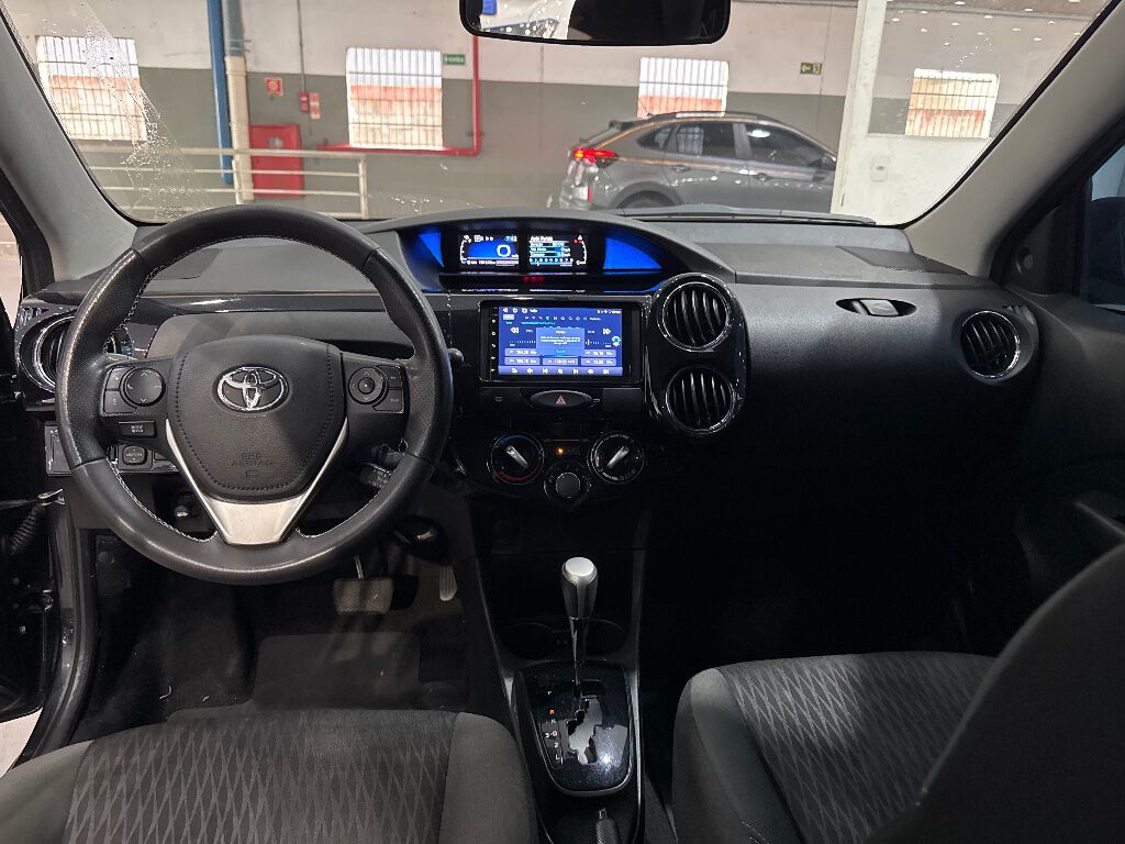 ETIOS 1.5 X PLUS 16V FLEX 4P AUTOMATICO