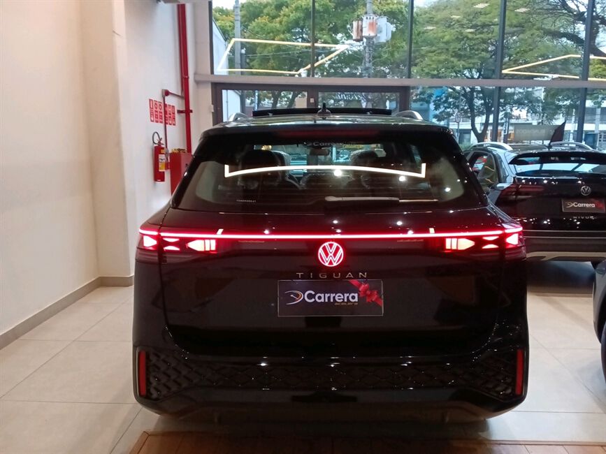 TIGUAN 2.0 350 TSI GASOLINA R-LINE 4MOTION AUTOMÁT