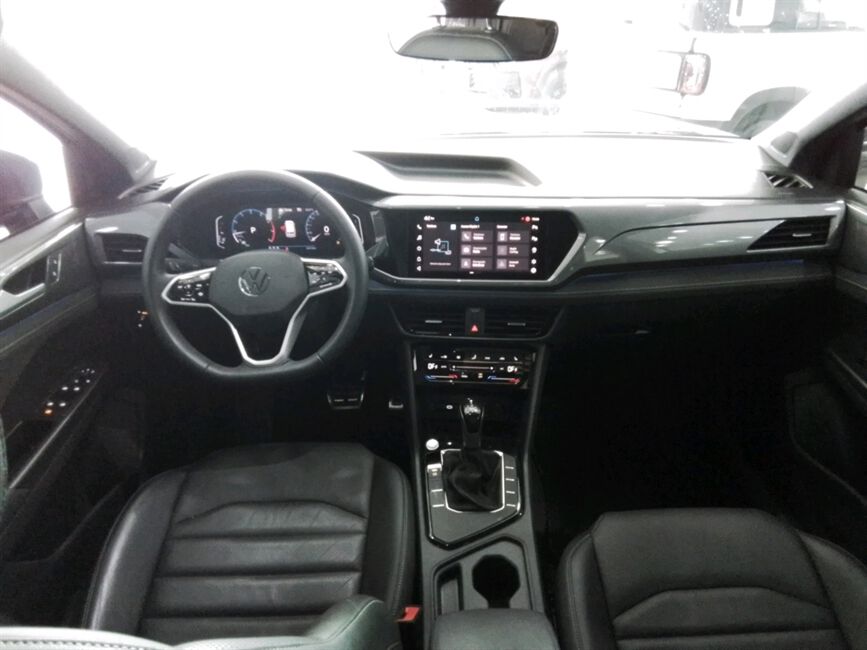 TAOS 1.4 250 TSI TOTAL FLEX HIGHLINE AUTOMÁTICO