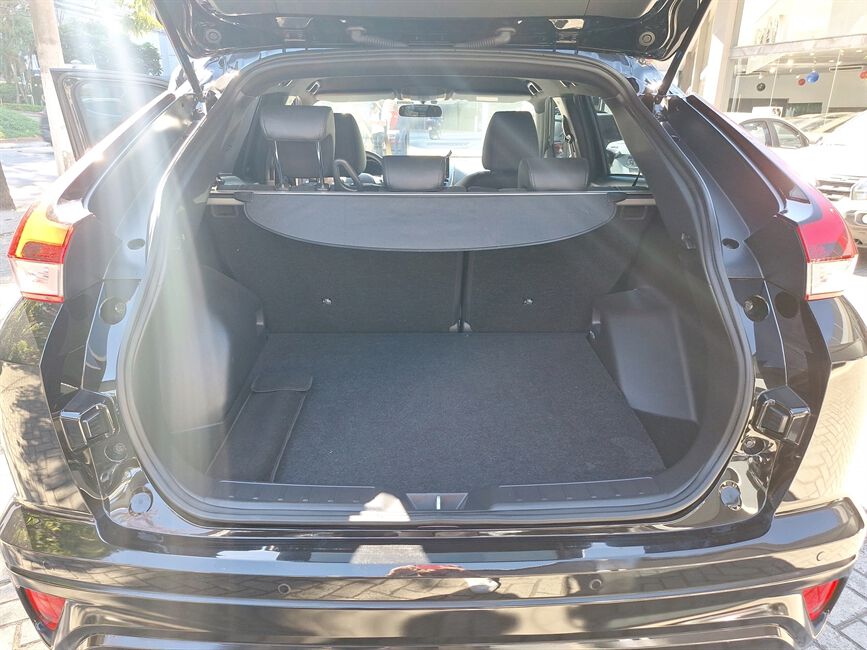 ECLIPSE CROSS 1.5 MIVEC TURBO GASOLINA HPE BLACK C