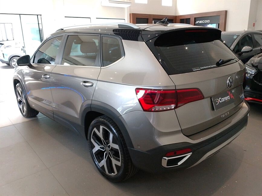 TAOS 1.4 250 TSI TOTAL FLEX HIGHLINE AUTOMÁTICO