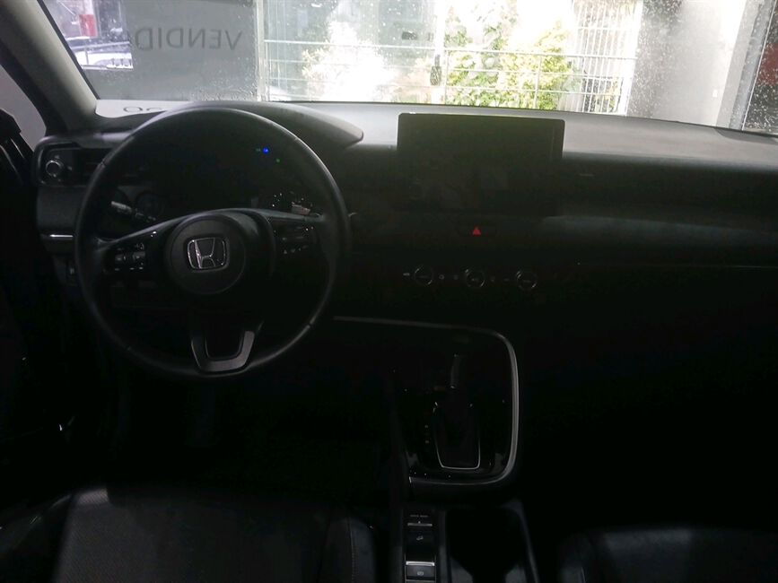 HR-V