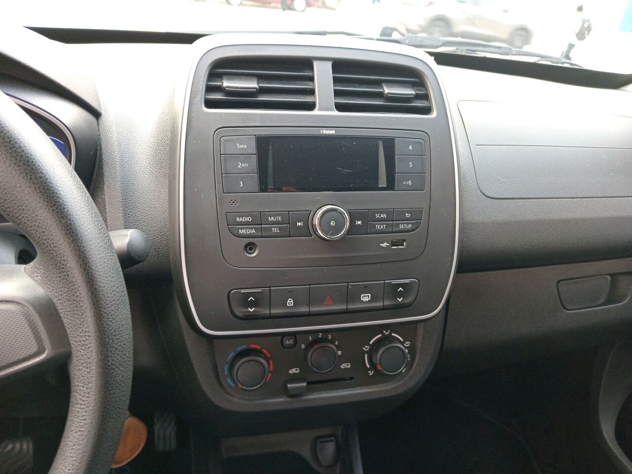 KWID 1.0 12V SCE FLEX ZEN MANUAL