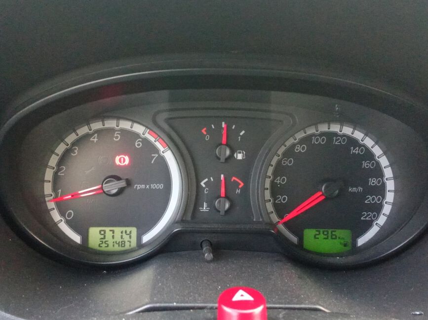 ECOSPORT 2.0 XLT 16V FLEX 4P MANUAL