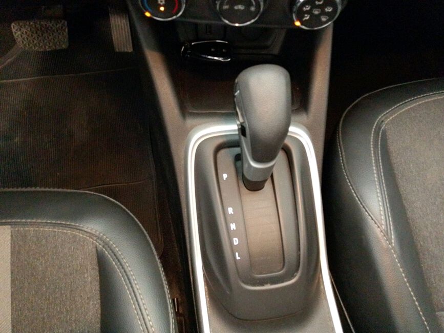 TRACKER 1.2 TURBO FLEX LTZ AUTOMATICO