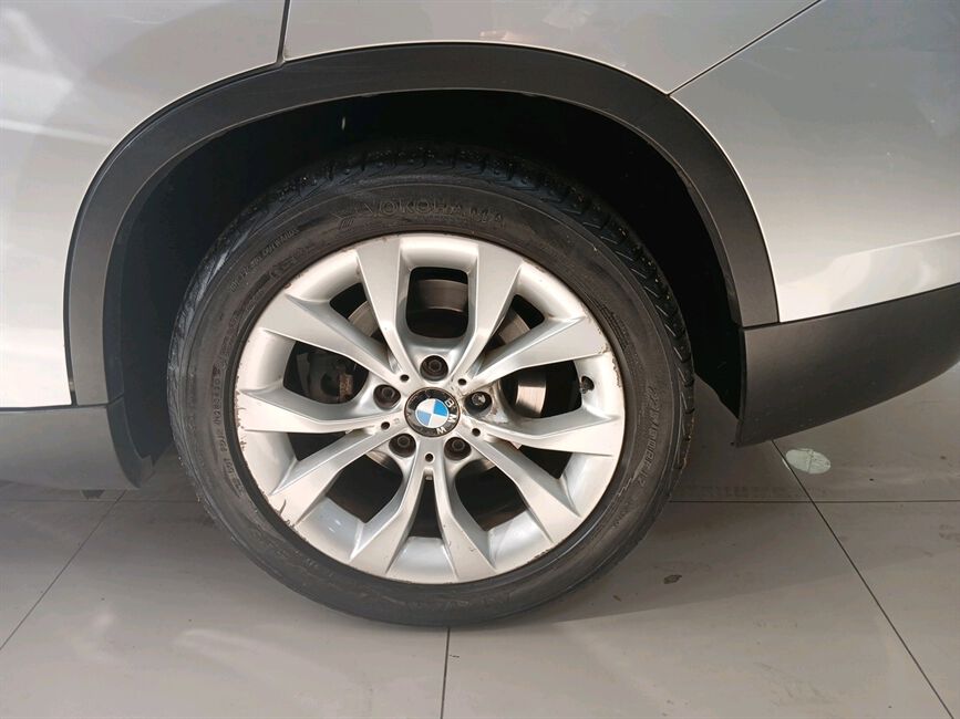 X1 2.0 18I S-DRIVE 4X2 16V GASOLINA 4P AUTOMATICO