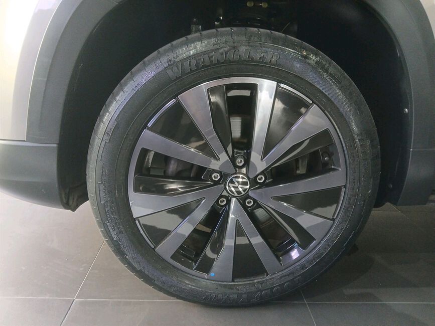 TAOS 1.4 250 TSI TOTAL FLEX HIGHLINE AUTOMÁTICO