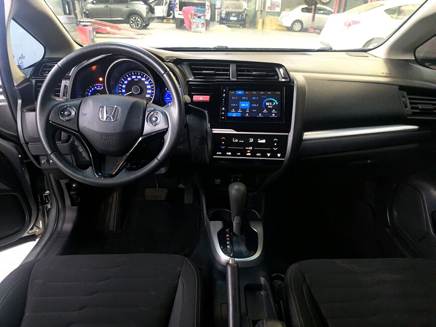 WR-V