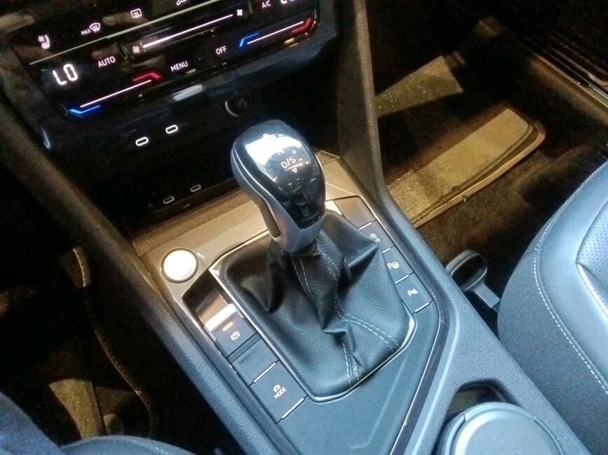 TIGUAN 2.0 300 TSI GASOLINA ALLSPACE R-LINE AUTOMÁ