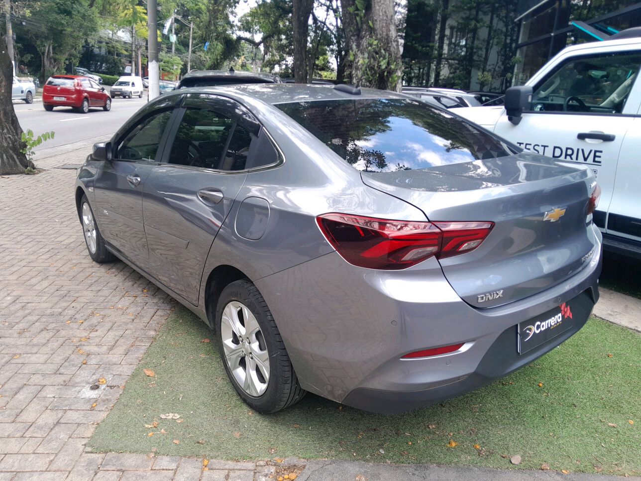 ONIX 1.0 TURBO FLEX PLUS PREMIER AUTOMATICO