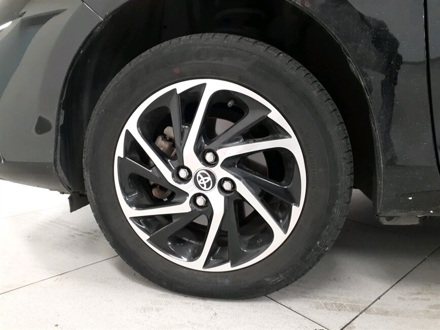 YARIS 1.5 16V FLEX XLS CONNECT MULTIDRIVE