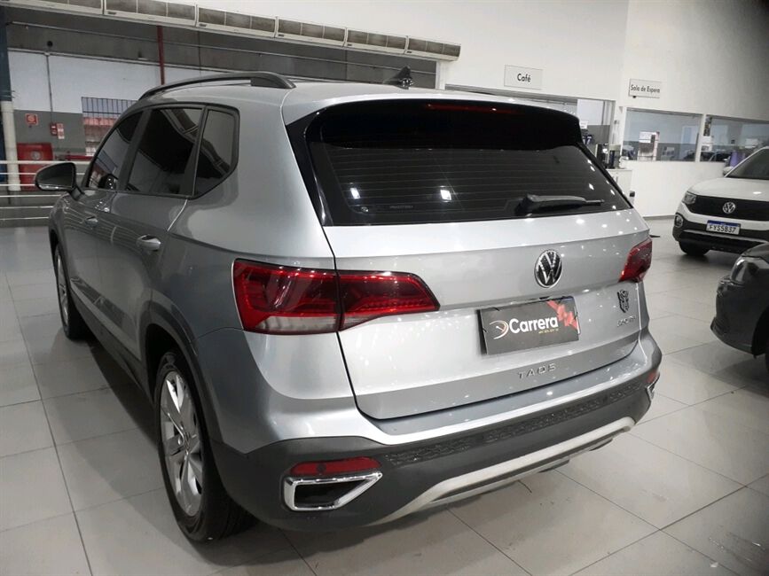 TAOS 1.4 250 TSI TOTAL FLEX COMFORTLINE AUTOMÁTICO