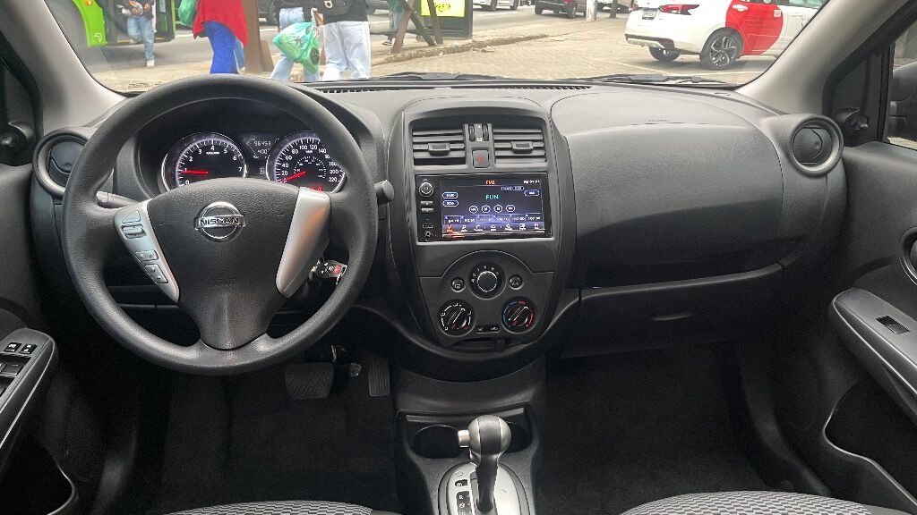 VERSA 1.6 16V FLEXSTART V-DRIVE SPECIAL EDITION XT