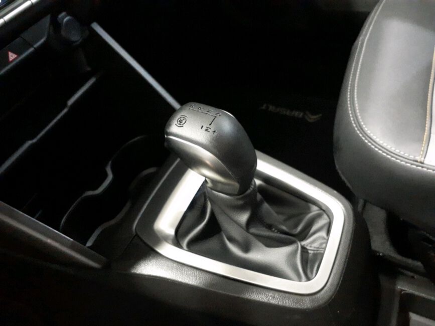 BASALT 1.0 TURBO 200 FLEX SHINE CVT