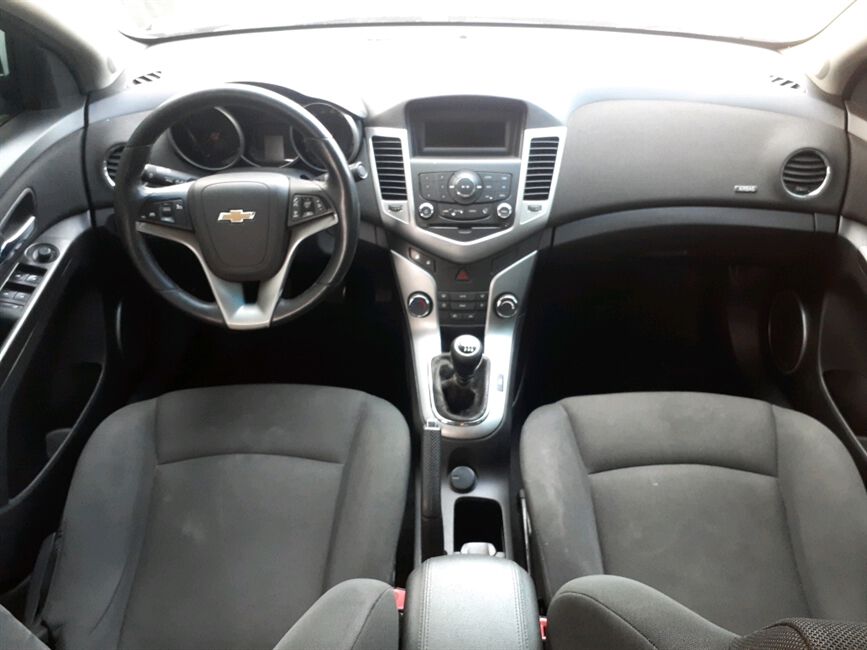 CRUZE 1.8 LT 16V FLEX 4P MANUAL