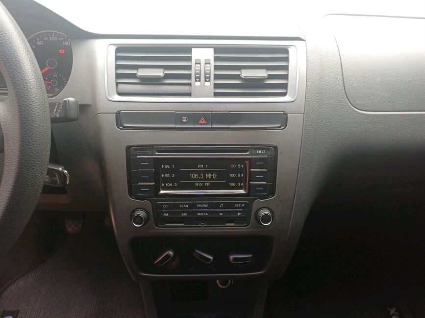 FOX 1.0 MI TRENDLINE 8V FLEX 4P MANUAL