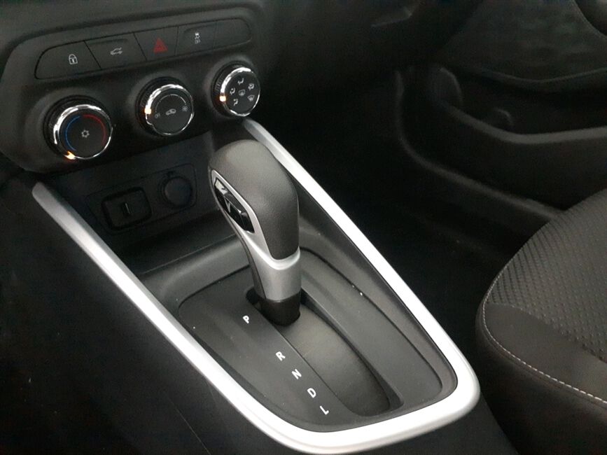 ONIX 1.0 TURBO FLEX PLUS LT AUTOMÁTICO